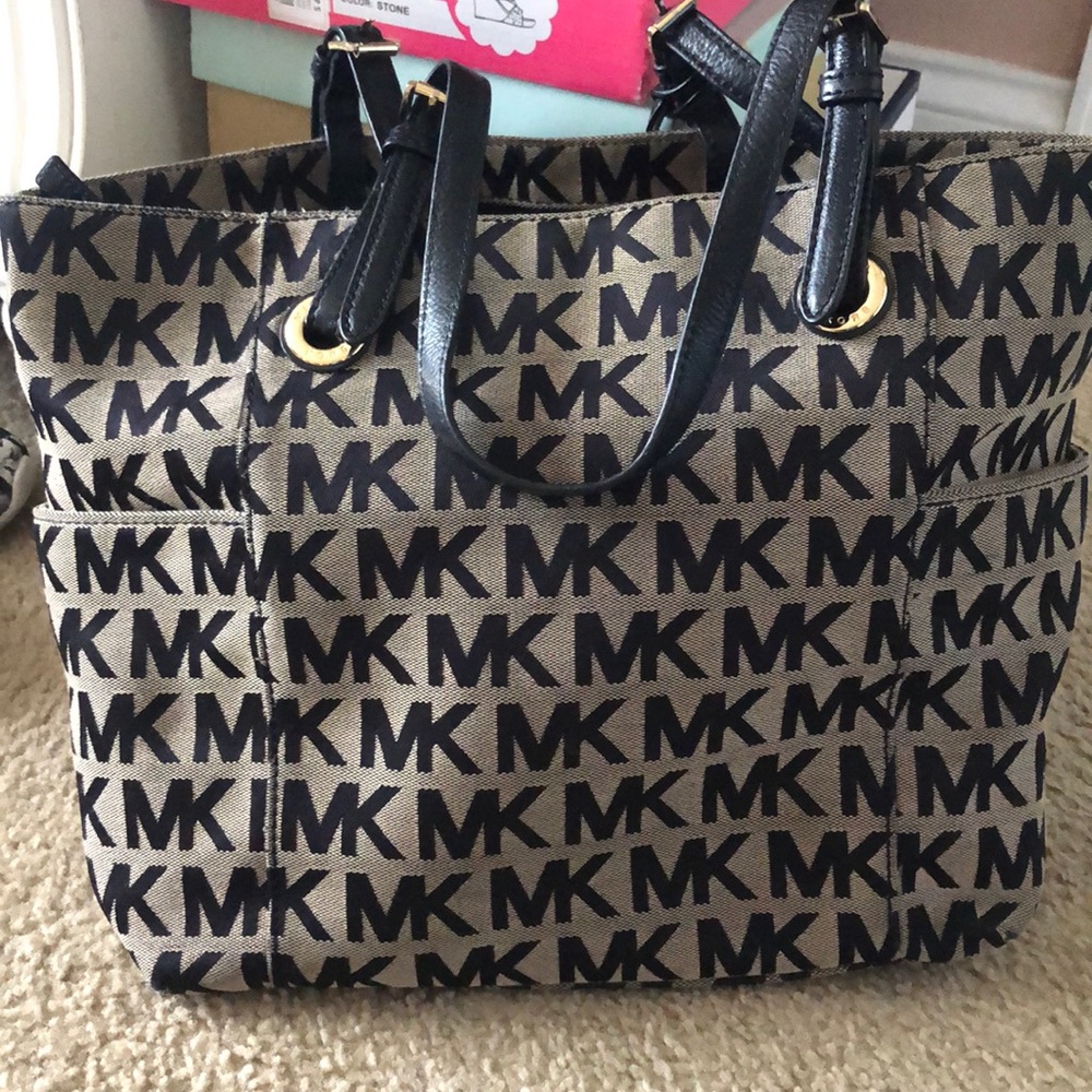 Michael Kors Tote